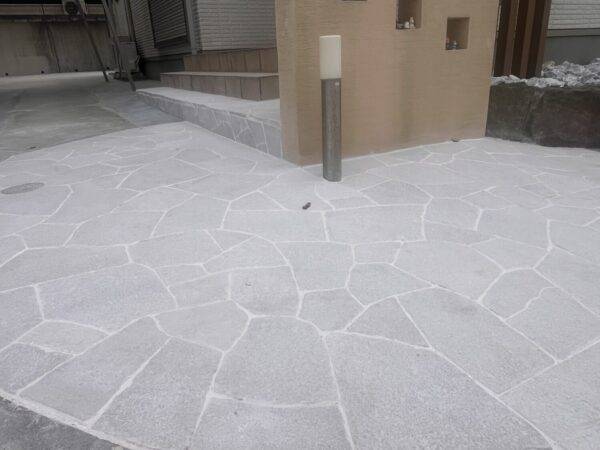 【魅せる外構美】雑草知らずのスタイリッシュリフォーム｜北九州市 外構工事実例
